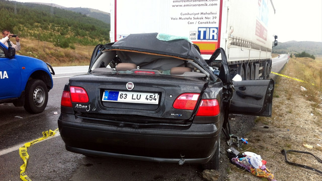 Erzincan'da trafik kazası: 4 ölü