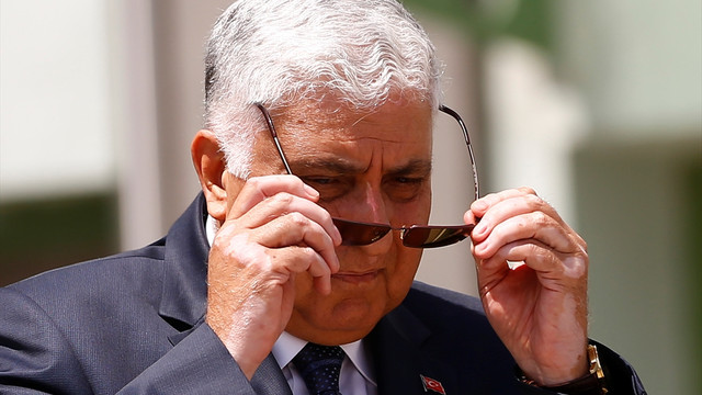 Eski Genelkurmay Başkanı Özel'den Özel Harekat Daire Başkanlığına ziyaret