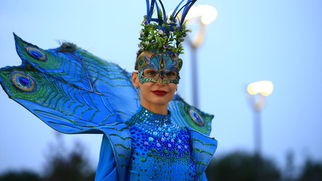 EXPO'daki, Strange Fruit gösterileri ziyaretçileri büyülüyor