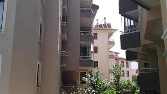 FETÖ zanlısı kaçarken 4. kattan düşerek öldü