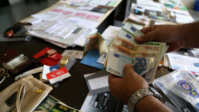 GÜNCELLEME - FETÖ zanlısı kaçarken 4. kattan düşerek öldü