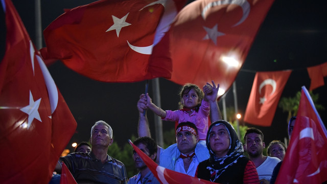 FETÖ'nün darbe girişimine tepkiler