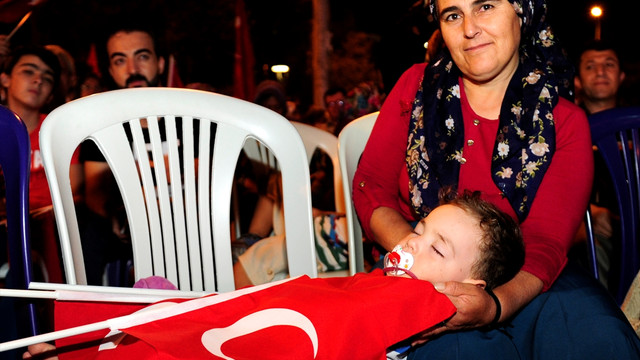 FETÖ'nün darbe girişimine tepkiler