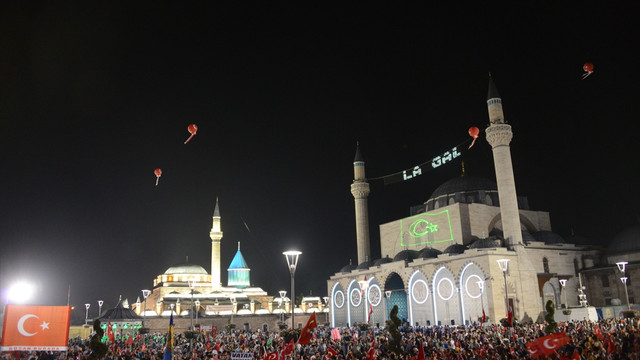 FETÖ'nün darbe girişimine tepkiler