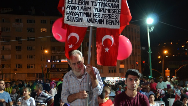 FETÖ'nün darbe girişimine tepkiler