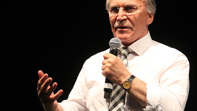 FETÖ'nün darbe girişimine tepkiler