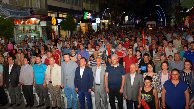 FETÖ'nün darbe girişimine tepkiler