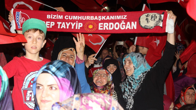 FETÖ'nün darbe girişimine tepkiler