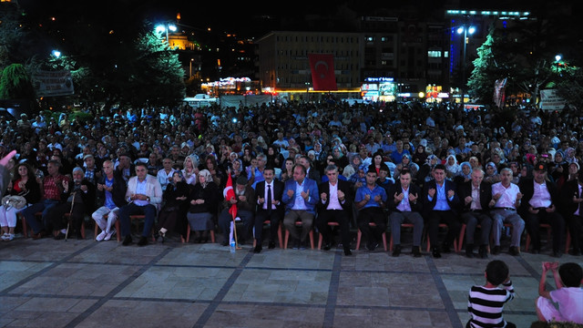 FETÖ’nün darbe girişimine tepkiler