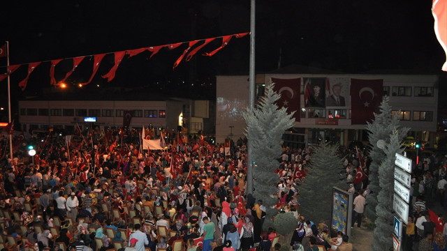 FETÖ'nün darbe girişimine tepkiler