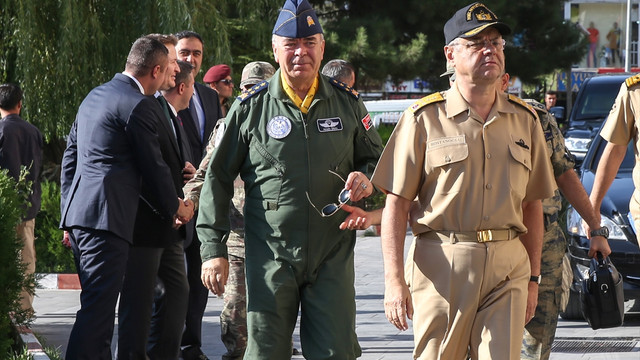 Genelkurmay Başkanı Orgeneral Akar, Van'da