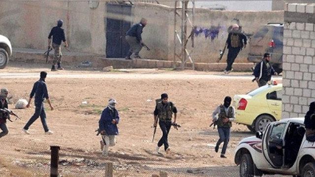 Suriye hükümetine ait savaş uçakları ilk kez Hasekeyi vurdu