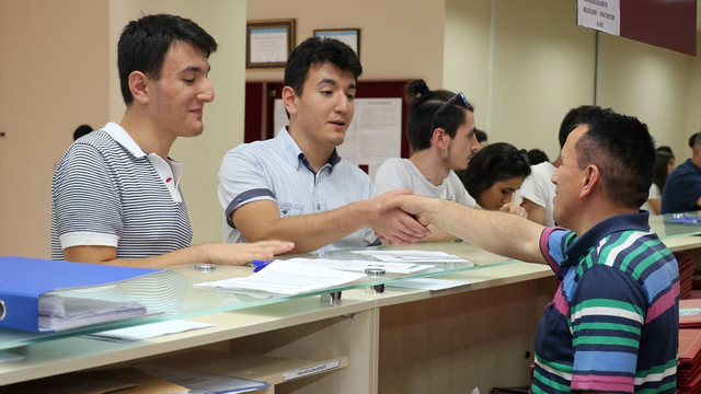 İkizler üniversiteyi de birlikte okuyacak