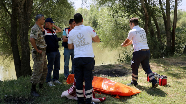 Karasu Nehri'nde kaybolan kişinin cesedine ulaşıldı