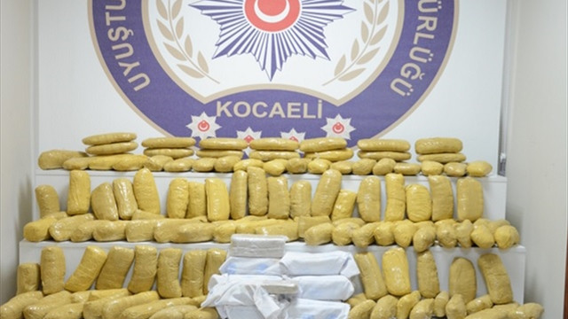 Kocaeli'de 141 kilogram eroin yakalandı