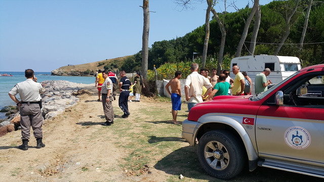 Kocaeli'de denize giren ağabey ile kardeşi boğuldu
