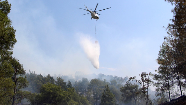 Kumluca'da orman yangını