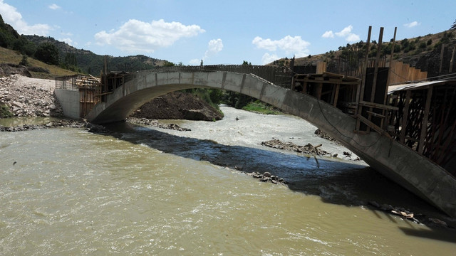 Kurtuluşa giden yolun ilk yarısı tamamlandı