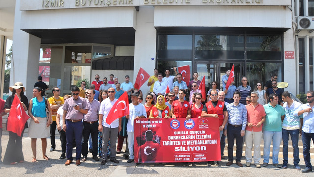 Meydanlardan darbecilerin isimlerinin kaldırılması talebi