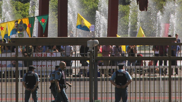 PKK destekçileri, BM Cenevre kampüsünde gözaltına alındı