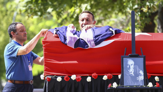 Prof. Dr. Özsezgin son yolculuğuna uğurlandı