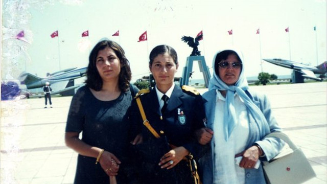 Sahte belgeyle üsteğmenlikten atıldım