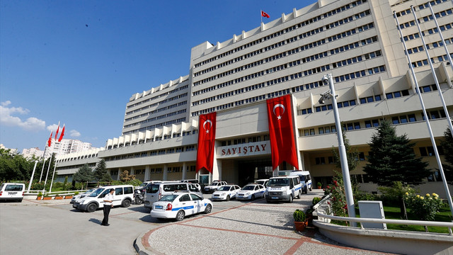 Sayıştay'a FETÖ operasyonu