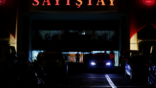 Sayıştay'a FETÖ operasyonu