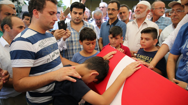 Şehit Hasbal, son yolculuğuna uğurlandı