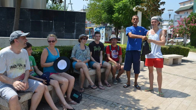 Simitçiden örnek davranış