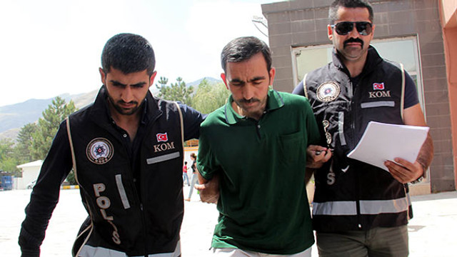 Hakkari Üniversitesi Rektörü Ebubekir Ceylan tutuklandı