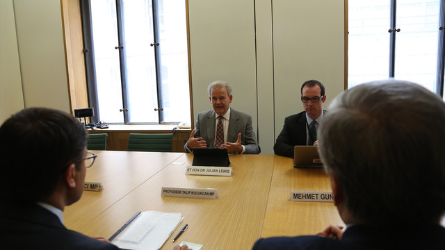 TBMM Dışişleri Komisyonu heyeti Londra'da