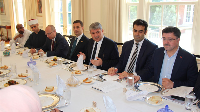 TBMM heyeti Kanada basınına FETÖ’yü anlattı