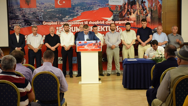 Tiran'da Türkiye'deki Demokrasi ile Dayanışma Forumu