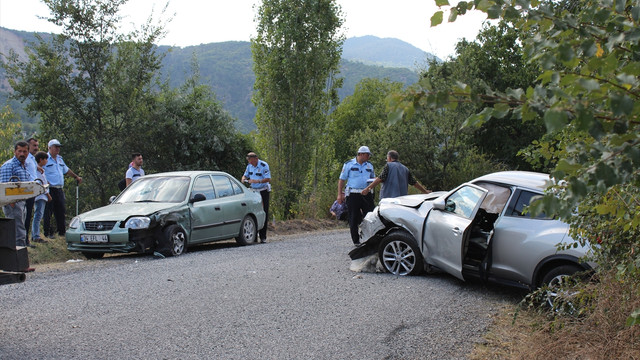 Kastamonu'da trafik kazası: 6 yaralı