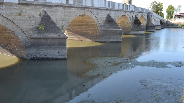 Tunca ve Meriç nehirlerinin debisi düştü