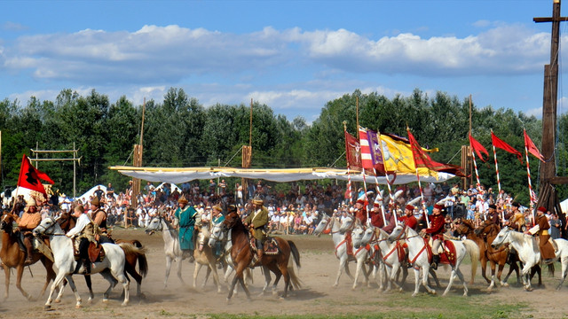 Türk kökenli milletler Macaristan'da buluştu