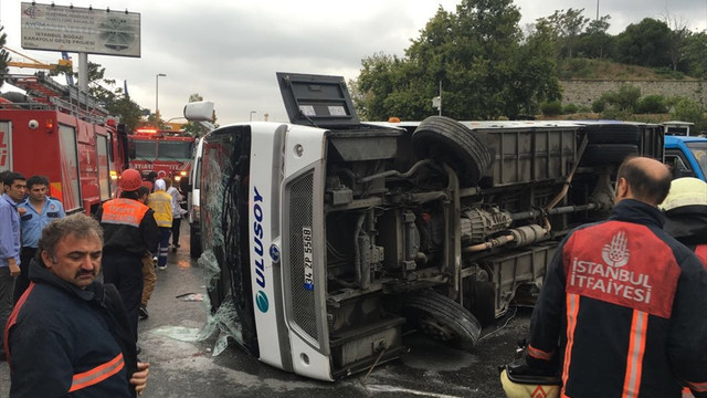Üsküdar'da trafik kazası: 3 yaralı