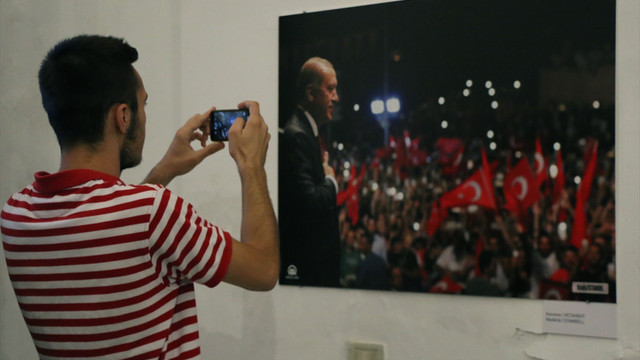 Üsküp'te Demokrasi Zaferi Fotoğraf Sergisi açıldı