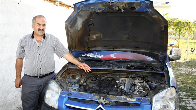Van'da park halindeki araç kundaklandı