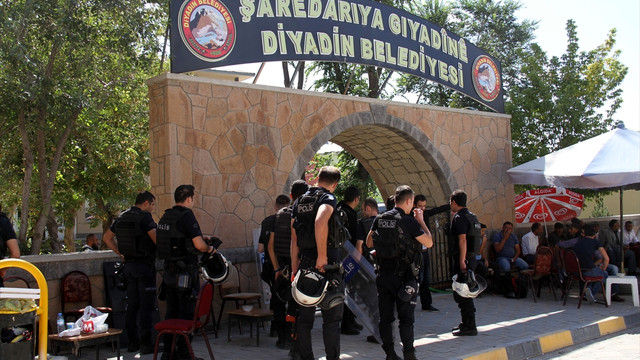 28 belediyeye yeni görevlendirme yapılması