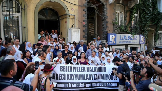 28 belediyeye yeni görevlendirme yapılması