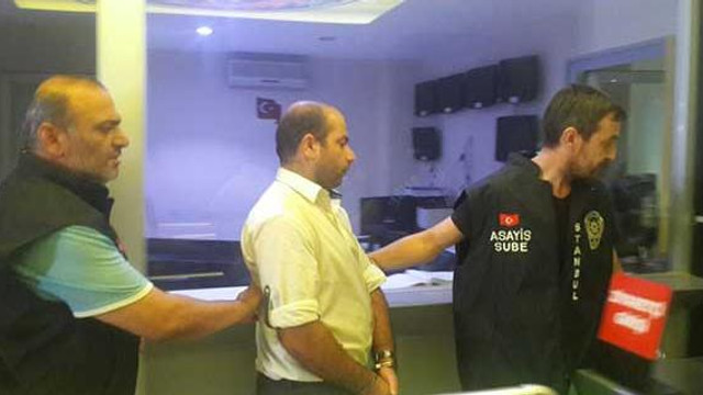 Otobüste şort giyen kıza tekme adan saldırgan yakalandı