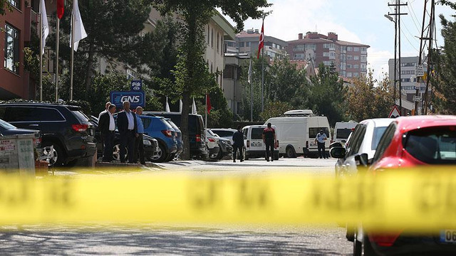 Ankarada İsrail Büyükelçiliği önünde çatışma çıktı!