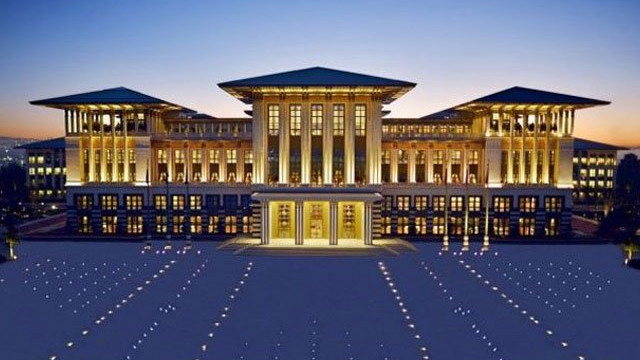 Cumhurbaşkanlığı Külliyesinde Suudi Arabistan Veliaht Prensi Nayifi Cumhurbaşkanı Erdoğan kabul etti