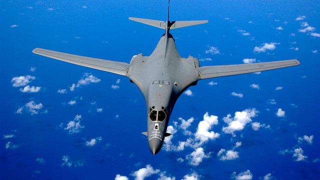 ABDden Kuzey Koreye B-1B Lancerlı cevap