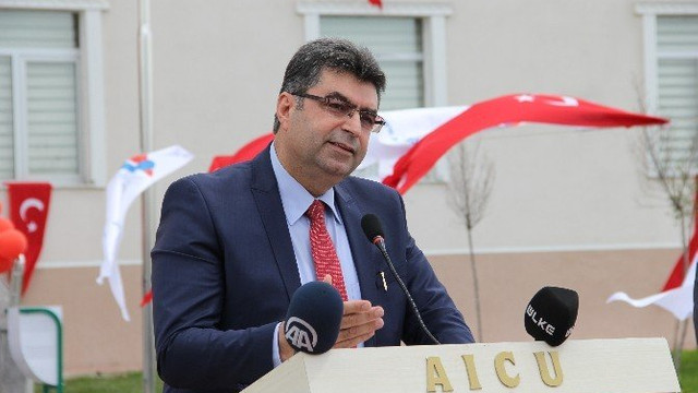 Açığa alınan öğretmenlerle ilgili sürecin en kısa sürede tamamlanacağını Milli Eğitim Bakan Yardımcısı Erdem açıkladı