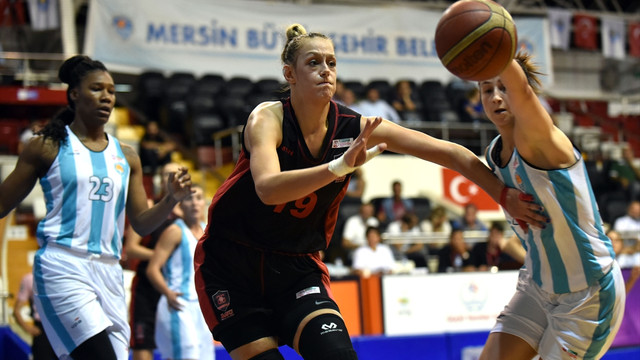 Kadınlar Özgecan Basketbol Turnuvası