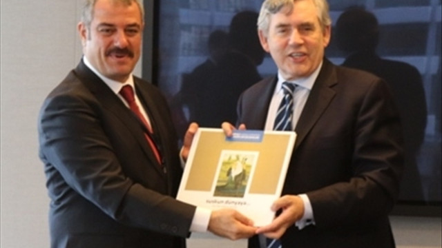 AFAD Başkanı Bilden eski İngiltere Başbakanı Brown ile görüştü