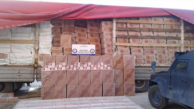 Ağrı'da kaçak sigara operasyonu